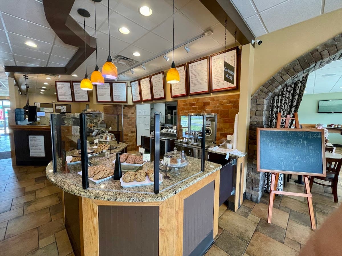 1220 Cafe thumbnail 5