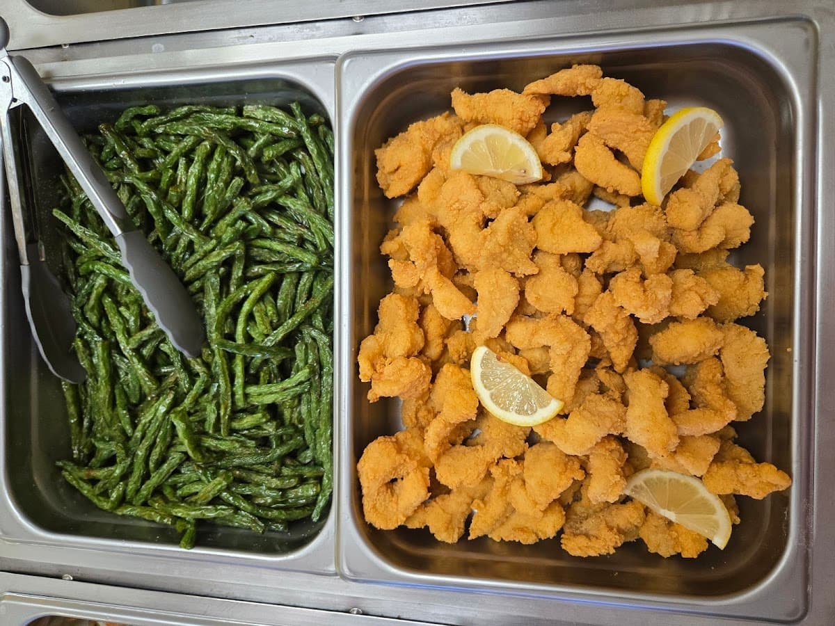 Golden Dragon thumbnail 5