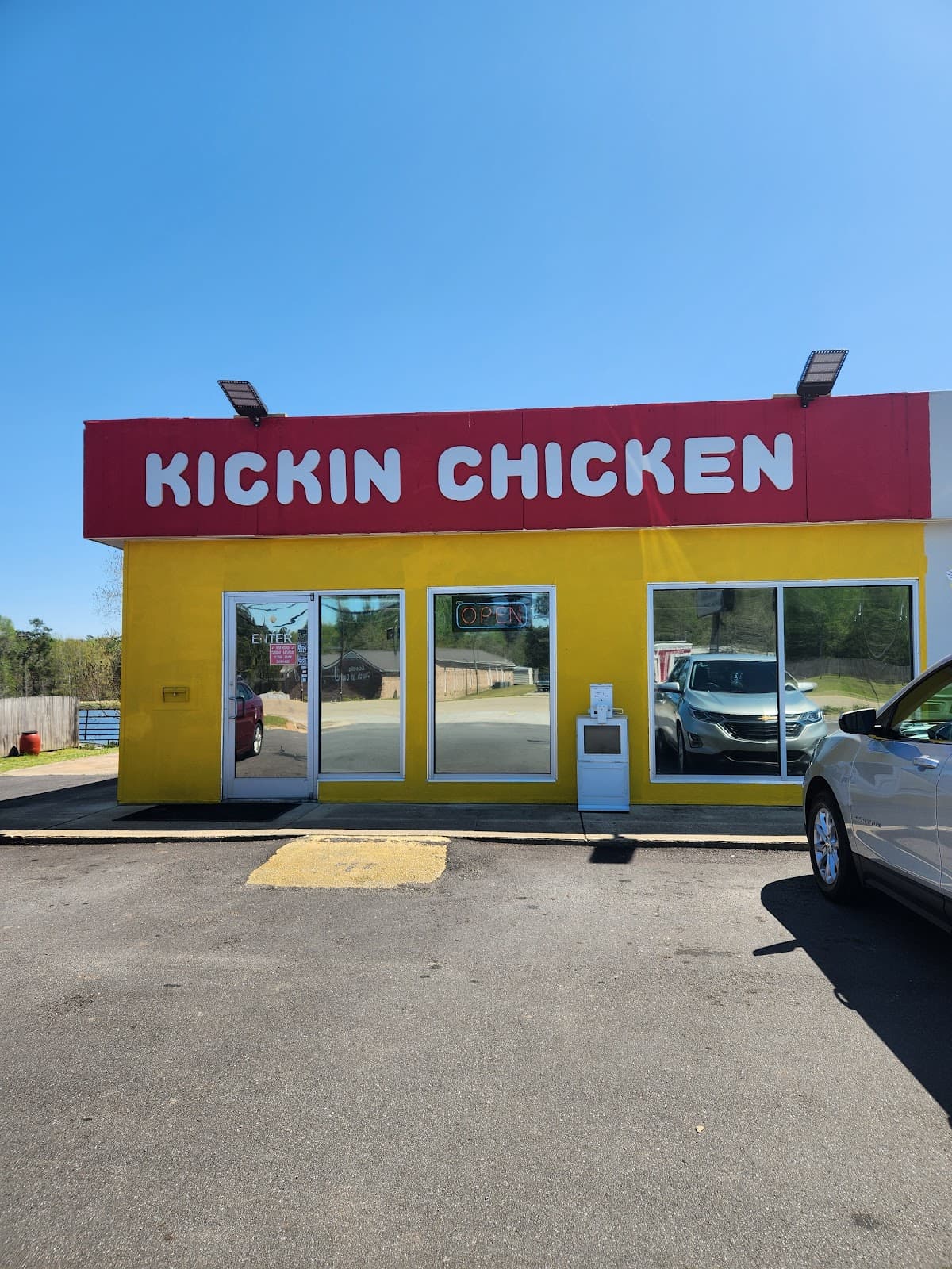 Kickin Chicken thumbnail 3