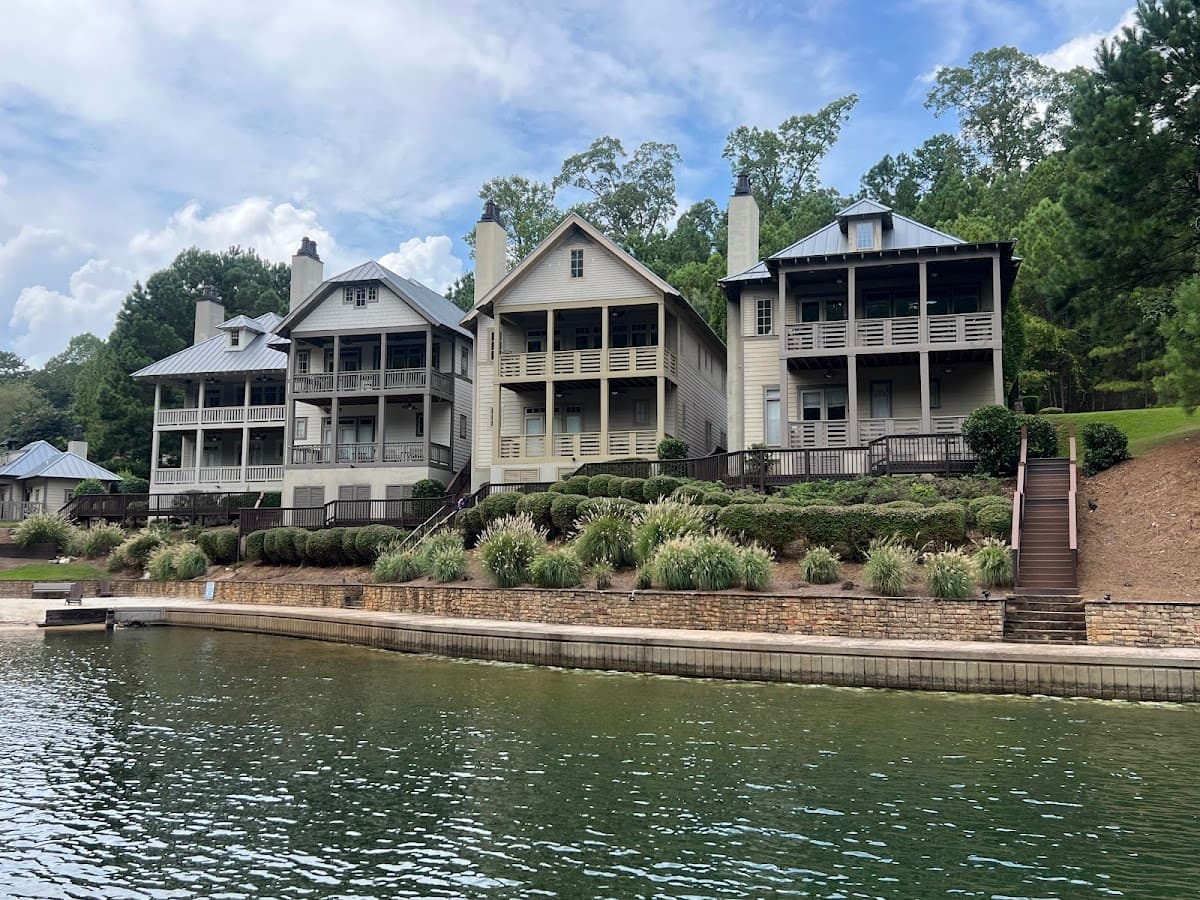VRBO thumbnail 2