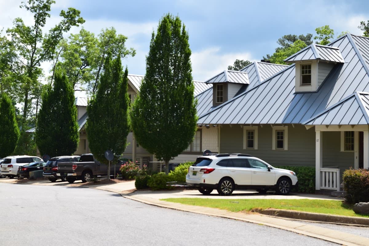 VRBO thumbnail 4