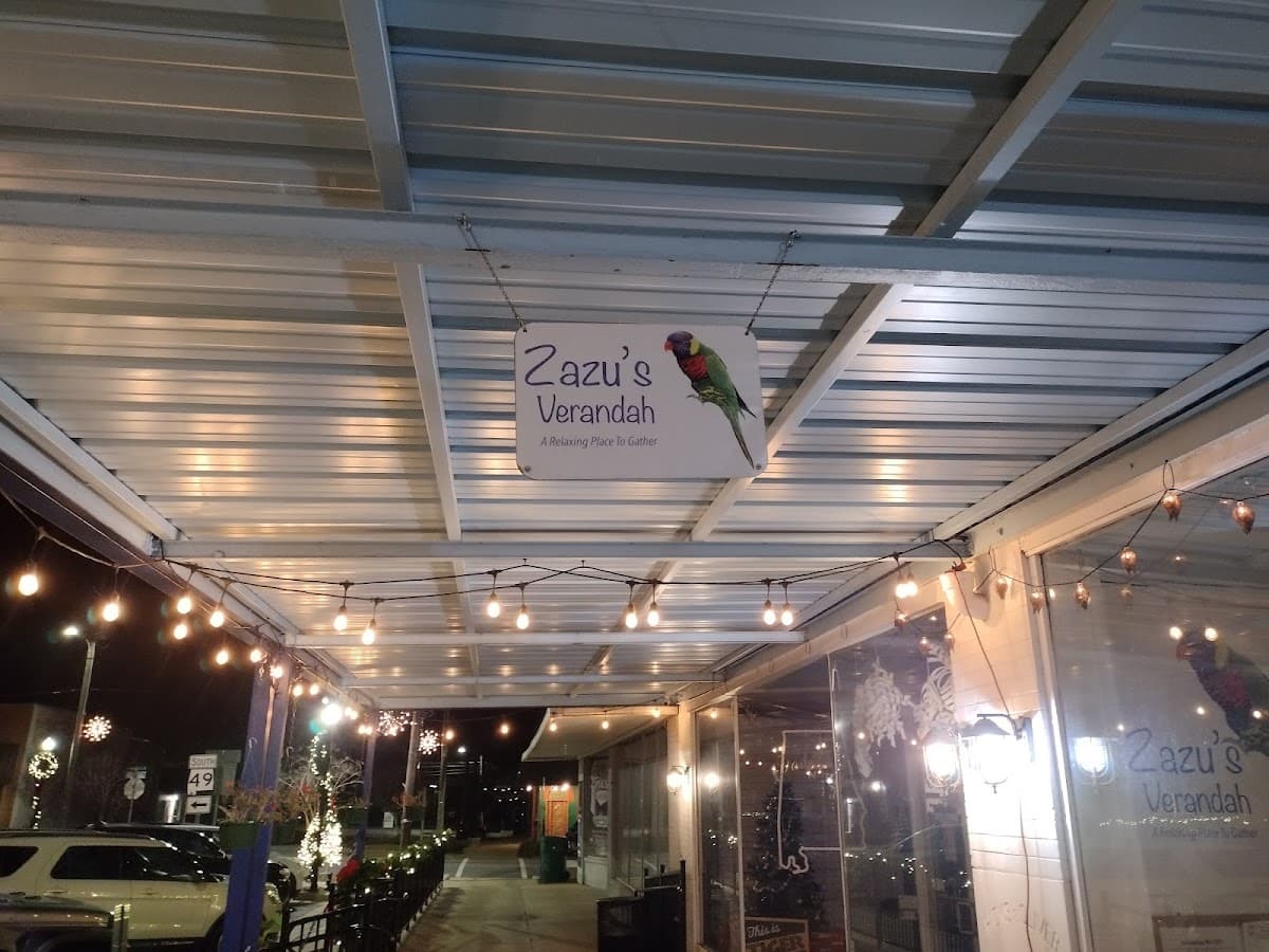 Zazus Verandah thumbnail 5