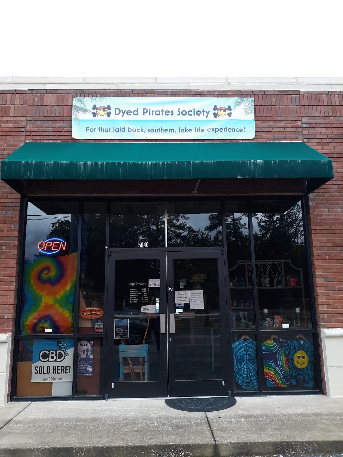 Dyed Pirates Society