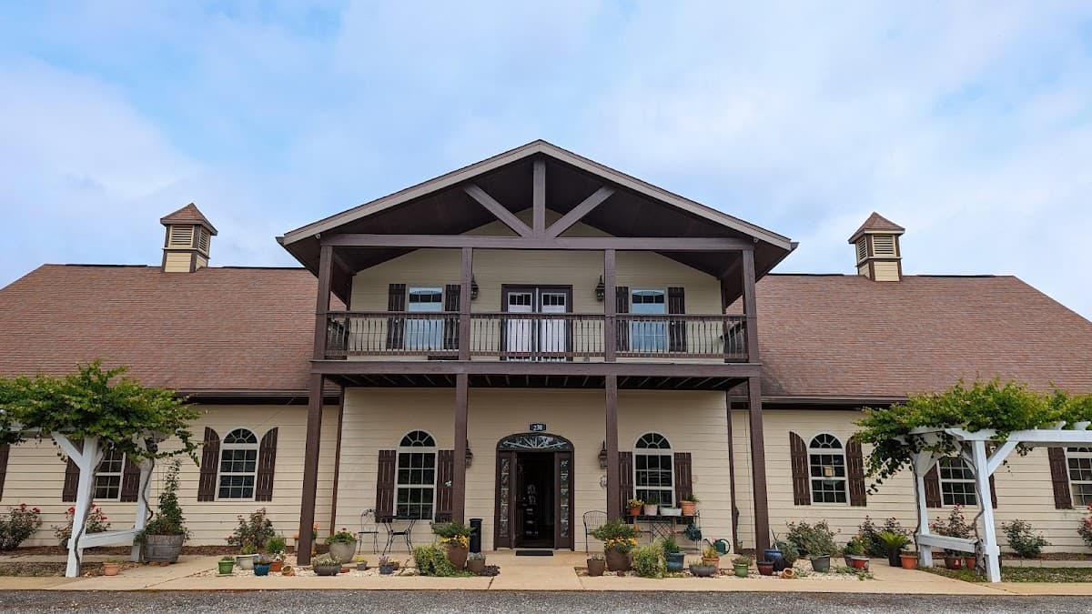 Hodges Vineyards & Winery